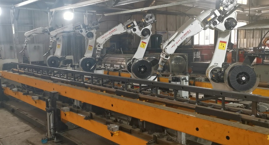 石家莊焊接機器人廠家出廠價多少錢一臺，都包含那些配套設(shè)備?